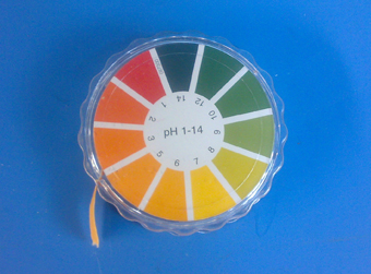 Universalindikator pH 1-14 - zum Schließen ins Bild klicken