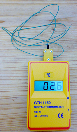 Backofen Digitalthermometer bis 1150 Grad, ohne Drahtfühler - zum Schließen ins Bild klicken