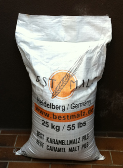 Münchner Malz 25kg im Sack nur ungeschrotet (1,60?/kg) - zum Schließen ins Bild klicken