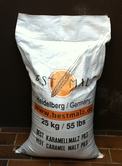 Münchner Malz 25kg im Sack nur ungeschrotet (1,60€/kg) Bild zum Schließen anclicken